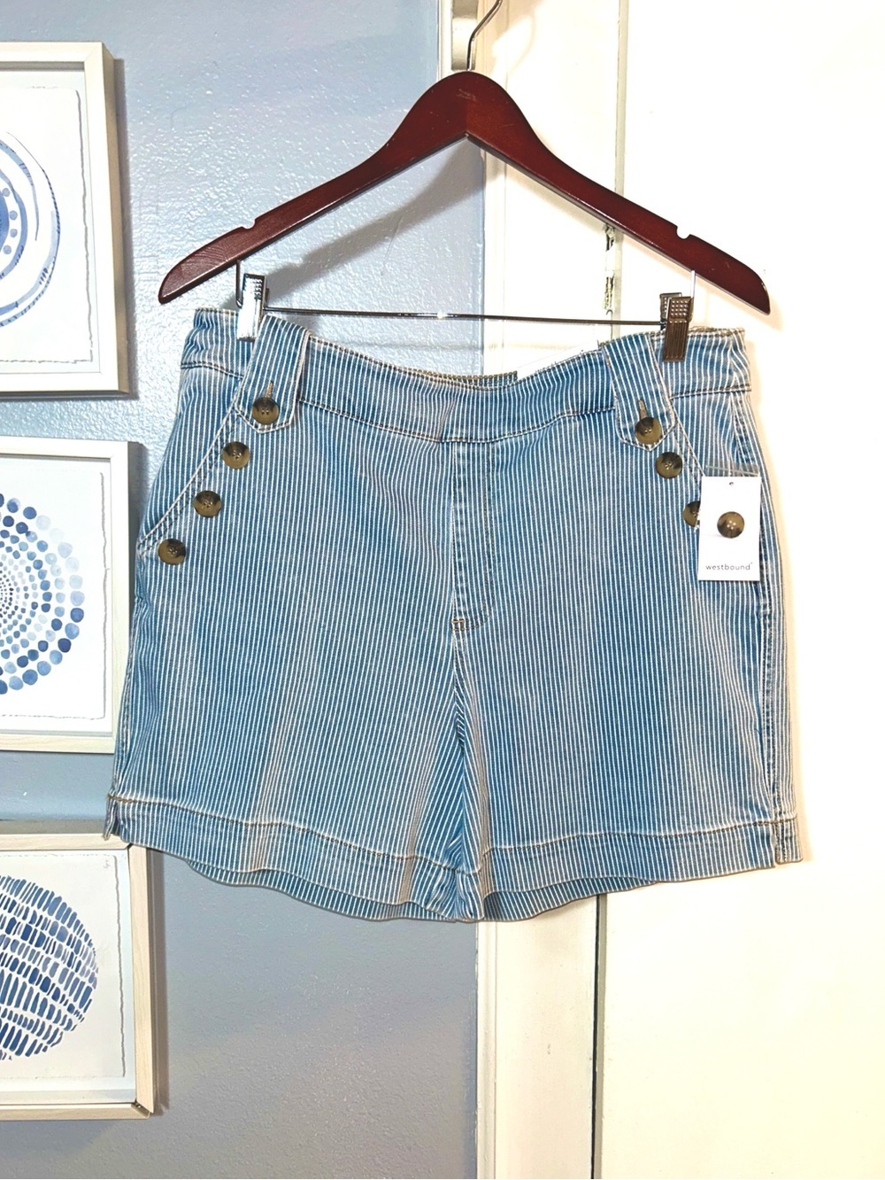 Westbound Marina Short High Rise Pull On Blue Seersucker Denim Shorts Size 16